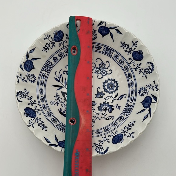 J&G Meakin Blue Nordic | Blue Onion Coupe Vegetable/Pasta Bowl - Picture 15 of 16